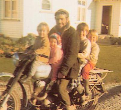 314658_2318222710988_6978317_n