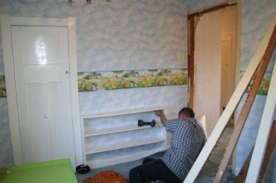 Removing the fixtures in Lachlan's room