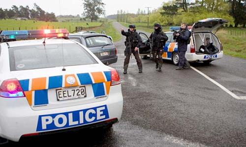 2929985 AOS cordon on Takapau Ormondville Rd