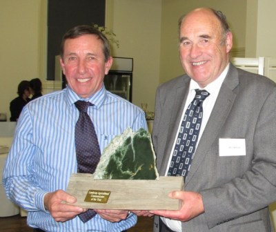 Doug Avery, left, with Landcorp chairman  Bill Baylis